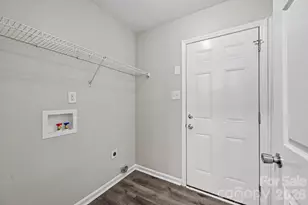 4410 Craven Hill Dr, Charlotte, NC 28216 - Photo 16