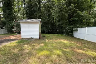 6233 Donna Dr, Charlotte, NC 28213 - Photo 28