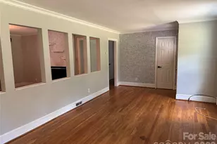 6233 Donna Dr, Charlotte, NC 28213 - Photo 10