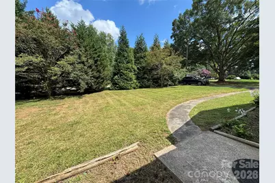 6233 Donna Drive, Charlotte, NC 28213 - Photo 26