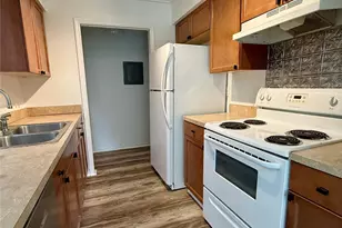11023 Harrowfield Rd, Charlotte, NC 28226 - Photo 6