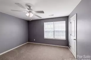 5730 Natick Dr, Charlotte, NC 28214 - Photo 4