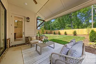 815 Manhasset Rd, Charlotte, NC 28209 - Photo 40
