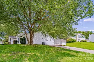 8012 Cadmium Ct, Charlotte, NC 28215 - Photo 30