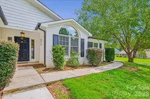 8012 Cadmium Ct, Charlotte, NC 28215 - Photo 4