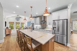 662 Sandbar Pt, Lake Wylie, SC 29710 - Photo 8