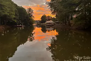 662 Sandbar Pt, Lake Wylie, SC 29710 - Photo 38