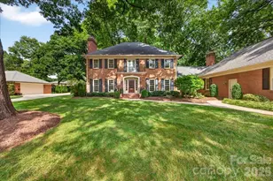2349 Thetford Ct, Charlotte, NC 28211 - Photo 2
