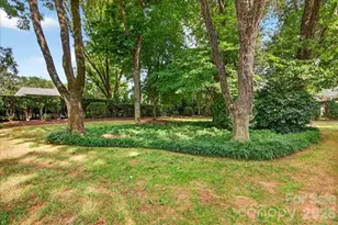 2349 Thetford Ct, Charlotte, NC 28211 - Photo 46