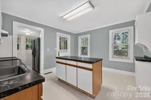 103 N West St, Monroe, NC 28112 - Photo 16