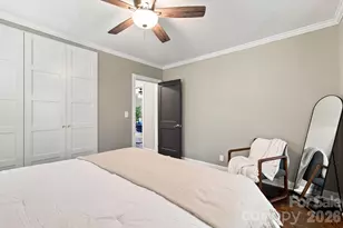 2438 Remount Rd, Charlotte, NC 28208 - Photo 16
