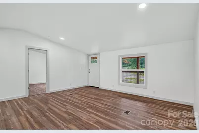 74 Tj Trail, Hendersonville, NC 28792 - Photo 8