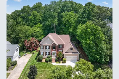 8011 Alba Court, Charlotte, NC 28269 - Photo 2