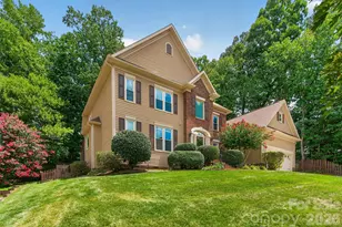 8011 Alba Ct, Charlotte, NC 28269 - Photo 1