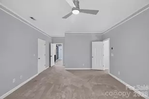8011 Alba Ct, Charlotte, NC 28269 - Photo 30