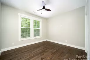 208 Robinson Holw Dr, Candler, NC 28715 - Photo 14