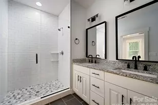 208 Robinson Holw Dr, Candler, NC 28715 - Photo 10