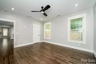 208 Robinson Holw Dr, Candler, NC 28715 - Photo 12