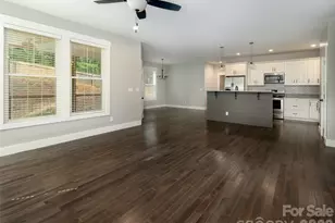 208 Robinson Holw Dr, Candler, NC 28715 - Photo 4