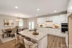3021 Cresthill Dr, Charlotte, NC 28212 - Photo 10