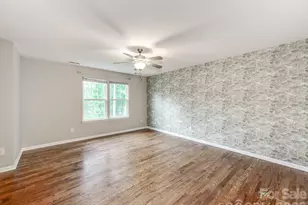 3021 Cresthill Dr, Charlotte, NC 28212 - Photo 22