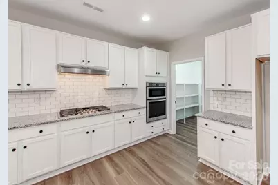 3021 Cresthill Drive, Charlotte, NC 28212 - Photo 16