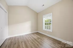 8751 Coralbell Ln, Charlotte, NC 28213 - Photo 18
