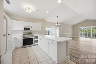 8751 Coralbell Ln, Charlotte, NC 28213 - Photo 8