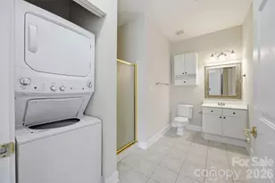 8751 Coralbell Ln, Charlotte, NC 28213 - Photo 22