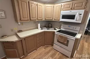 109 Hummingbird Cir, New London, NC 28127 - Photo 8