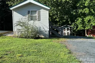 109 Hummingbird Cir, New London, NC 28127 - Photo 24
