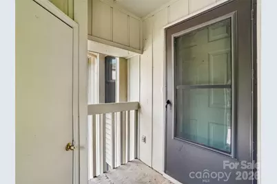 1106 Abbey Circle, Asheville, NC 28805 - Photo 4