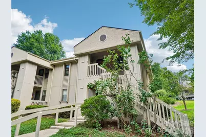 1106 Abbey Circle, Asheville, NC 28805 - Photo 2