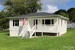 640 Hawthorne St, Hudson, NC 28638 - Photo 1