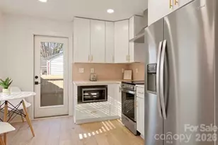 1321/1323 Richmond Pl, Charlotte, NC 28209 - Photo 4