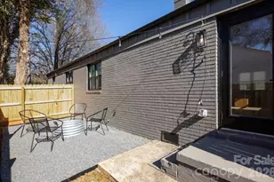 1321/1323 Richmond Pl, Charlotte, NC 28209 - Photo 16