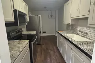 320 N 6th St, Albemarle, NC 28001 - Photo 2