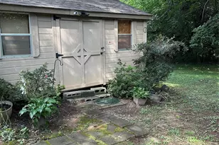 33 Railroad Ave, York, SC 29745 - Photo 18