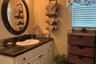 33 Railroad Ave, York, SC 29745 - Photo 10