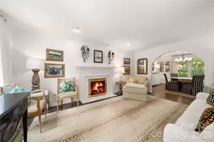 167 SkyView Cir, Asheville, NC 28804 - Photo 4