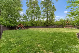 7307 Roseland Ave, Charlotte, NC 28277 - Photo 10