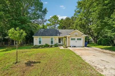 13942 Dannemara Drive, Pineville, NC 28134 - Photo 2