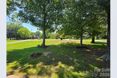 1106 N Main Street, Mount Holly, NC 28120 - Photo 26