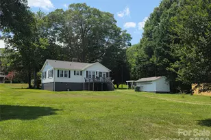 1106 N Main St, Mount Holly, NC 28120 - Photo 2