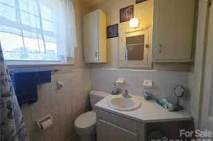 1106 N Main St, Mount Holly, NC 28120 - Photo 12