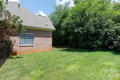 186 Lake Commons Drive #04, Rock Hill, SC 29732 - Photo 8