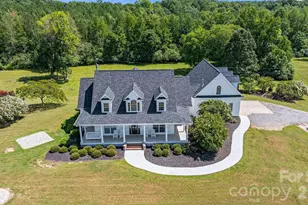 940 Wade Funderburk Rd, Pageland, SC 29728 - Photo 1