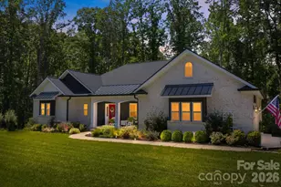 116 Harbor Ridge Dr, Statesville, NC 28677 - Photo 1