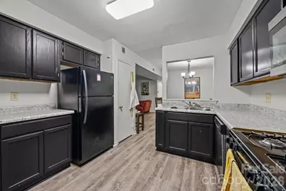 6005 Pinebark Court, Charlotte, NC 28212 - Photo 10