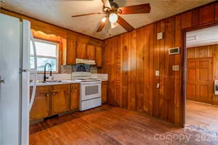 720 Levi St, Shelby, NC 28152 - Photo 6